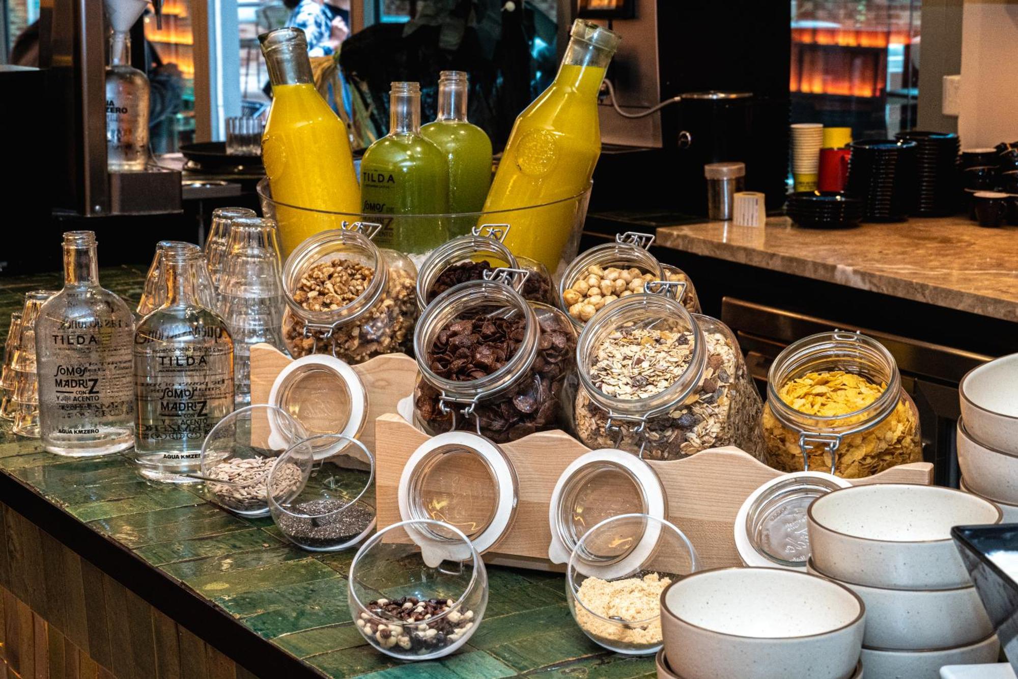 Akeah Hotel Gran Via (Adults Only) مدريد المظهر الخارجي الصورة